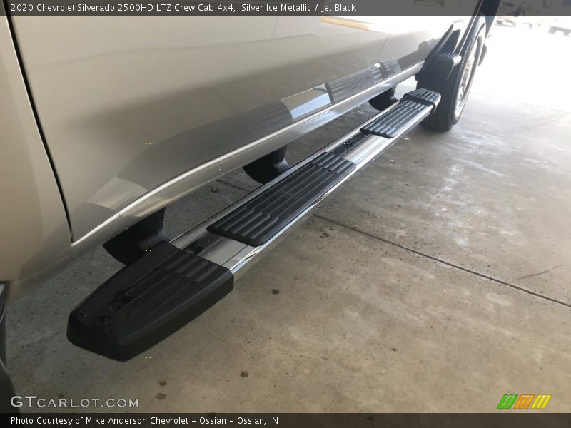Silver Ice Metallic / Jet Black 2020 Chevrolet Silverado 2500HD LTZ Crew Cab 4x4