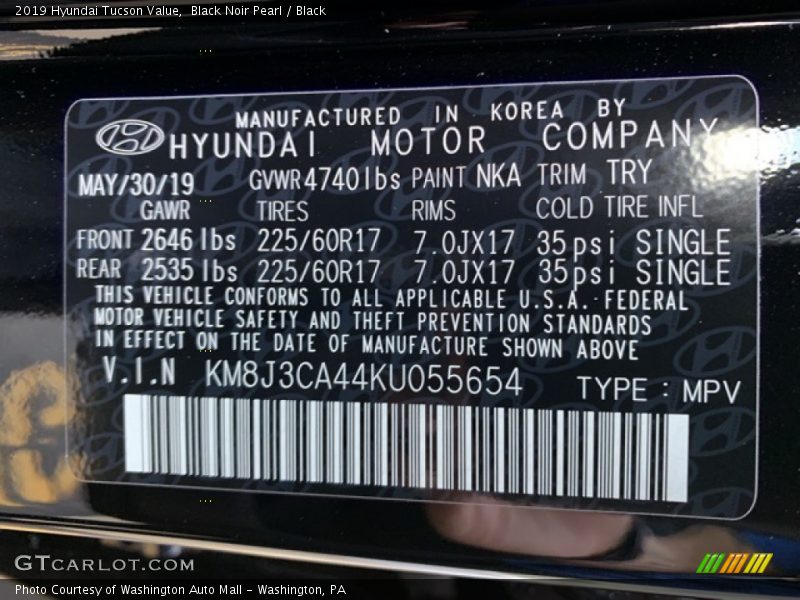 Black Noir Pearl / Black 2019 Hyundai Tucson Value