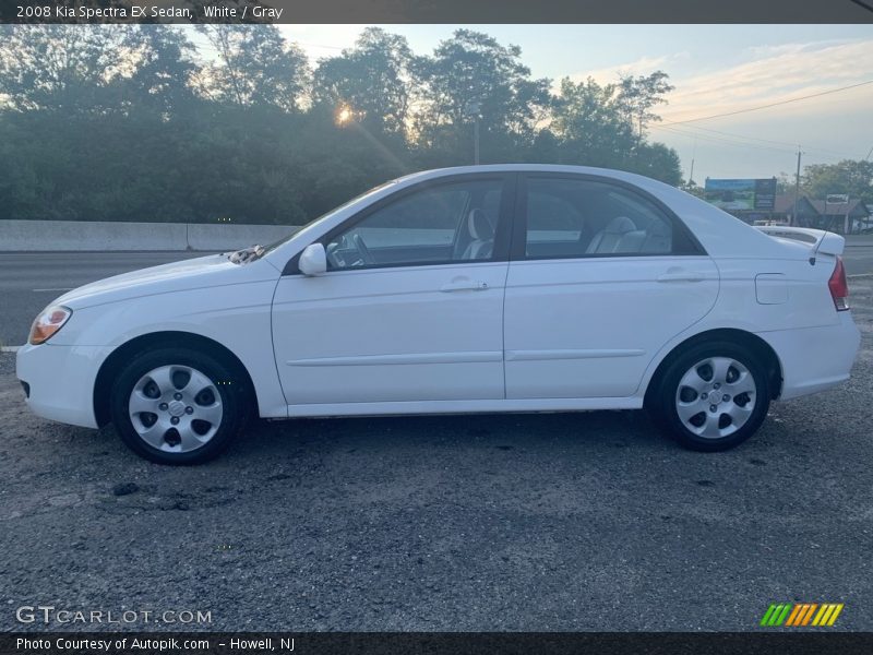White / Gray 2008 Kia Spectra EX Sedan