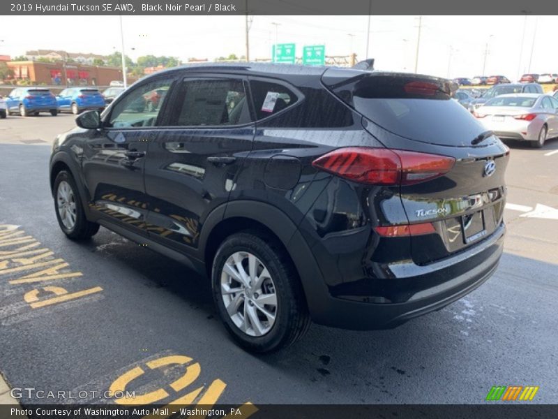Black Noir Pearl / Black 2019 Hyundai Tucson SE AWD