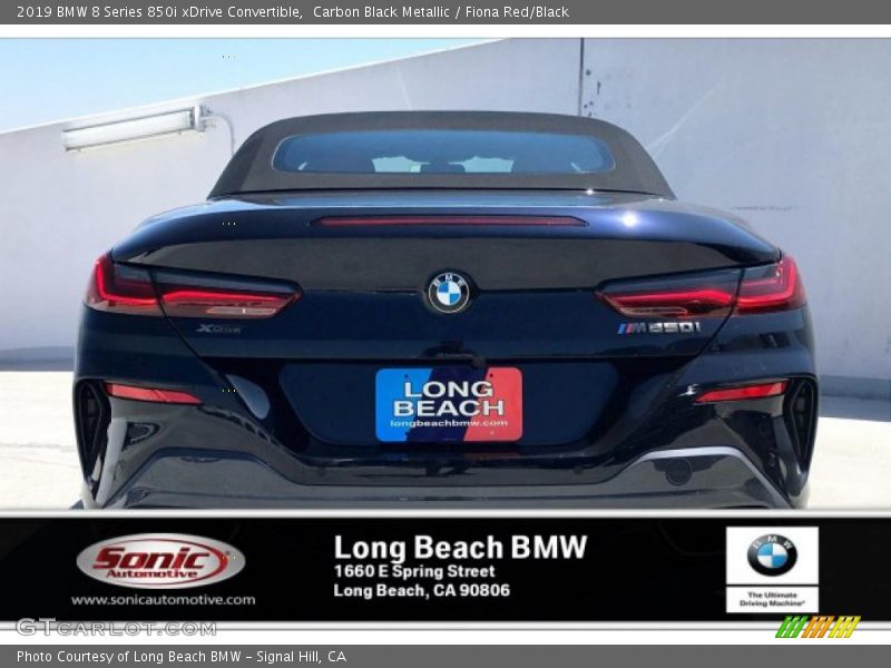Carbon Black Metallic / Fiona Red/Black 2019 BMW 8 Series 850i xDrive Convertible
