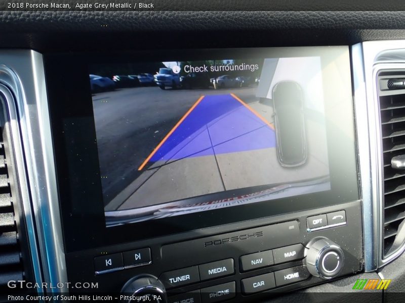 Agate Grey Metallic / Black 2018 Porsche Macan