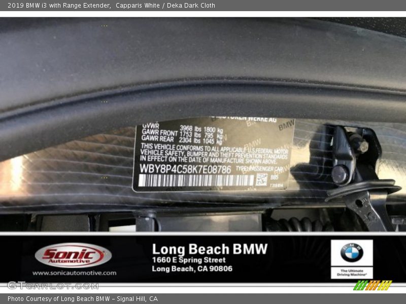 Capparis White / Deka Dark Cloth 2019 BMW i3 with Range Extender