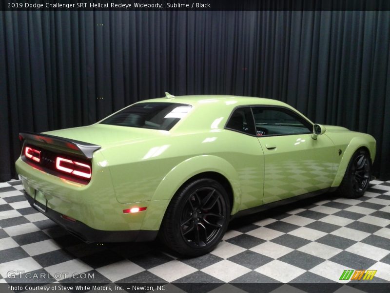 Sublime / Black 2019 Dodge Challenger SRT Hellcat Redeye Widebody