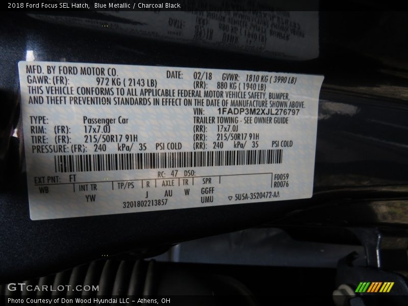 Blue Metallic / Charcoal Black 2018 Ford Focus SEL Hatch