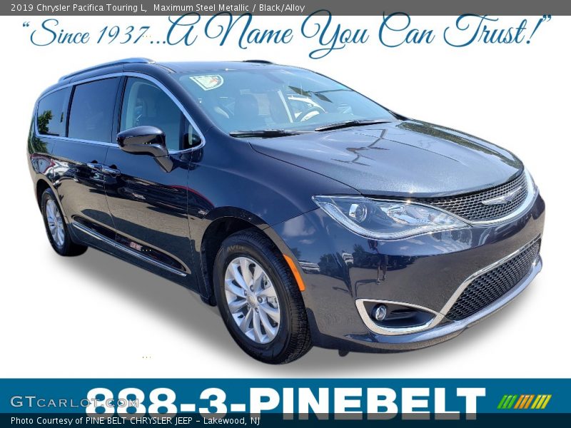 Maximum Steel Metallic / Black/Alloy 2019 Chrysler Pacifica Touring L
