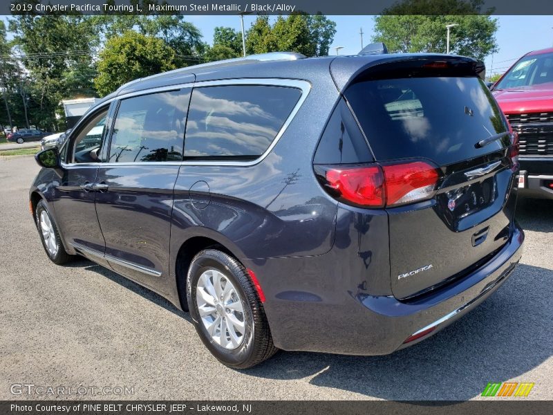 Maximum Steel Metallic / Black/Alloy 2019 Chrysler Pacifica Touring L