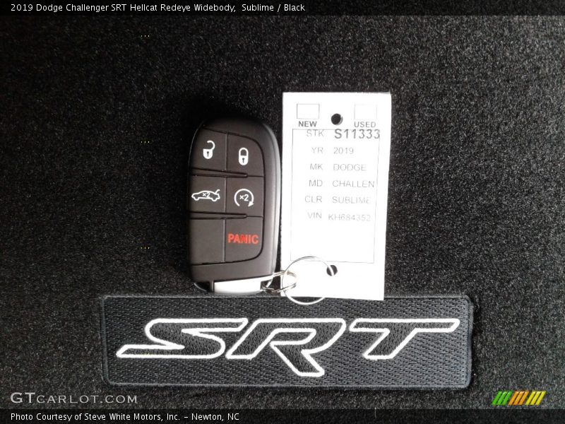 Keys of 2019 Challenger SRT Hellcat Redeye Widebody