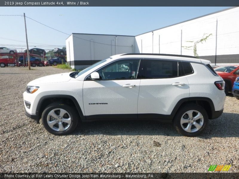 White / Black 2019 Jeep Compass Latitude 4x4