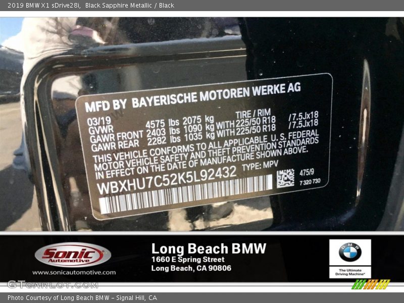 Black Sapphire Metallic / Black 2019 BMW X1 sDrive28i