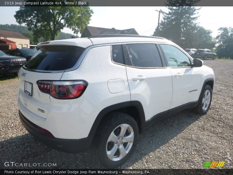 White / Black 2019 Jeep Compass Latitude 4x4