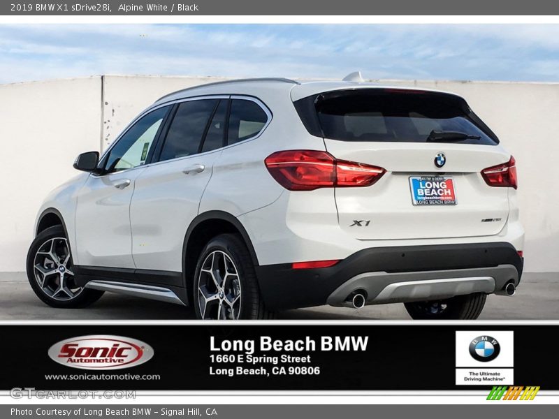 Alpine White / Black 2019 BMW X1 sDrive28i