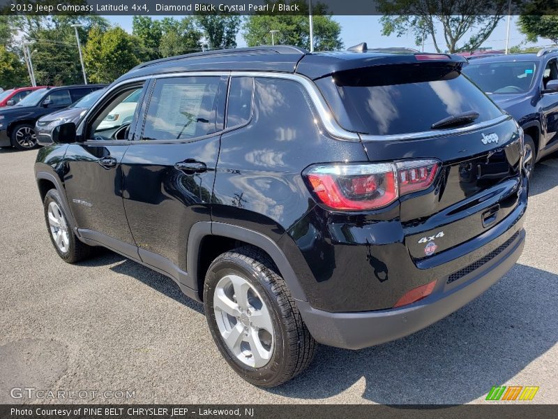 Diamond Black Crystal Pearl / Black 2019 Jeep Compass Latitude 4x4