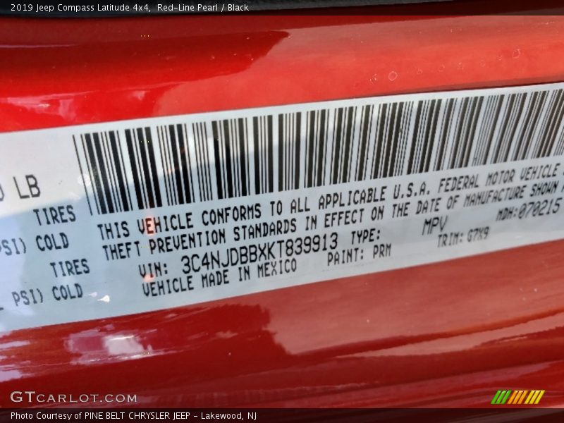 Red-Line Pearl / Black 2019 Jeep Compass Latitude 4x4