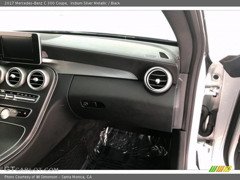 Iridium Silver Metallic / Black 2017 Mercedes-Benz C 300 Coupe