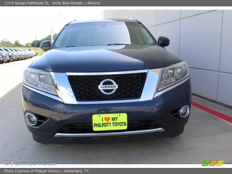 Arctic Blue Metallic / Almond 2014 Nissan Pathfinder SL