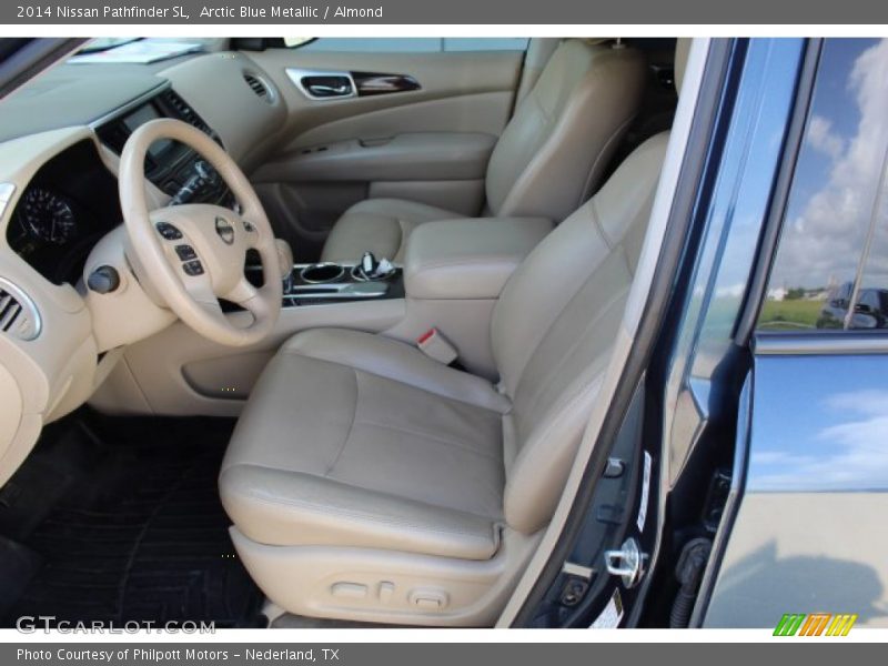 Arctic Blue Metallic / Almond 2014 Nissan Pathfinder SL