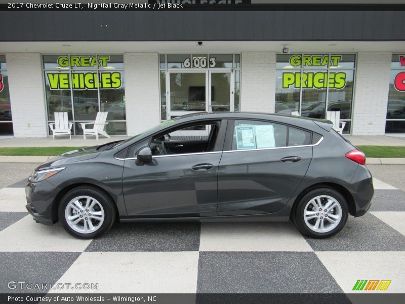 Nightfall Gray Metallic / Jet Black 2017 Chevrolet Cruze LT