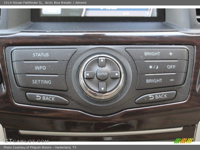 Arctic Blue Metallic / Almond 2014 Nissan Pathfinder SL