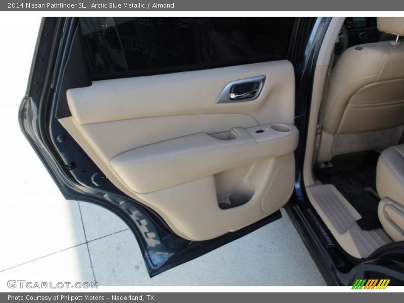 Arctic Blue Metallic / Almond 2014 Nissan Pathfinder SL