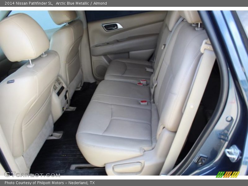 Arctic Blue Metallic / Almond 2014 Nissan Pathfinder SL
