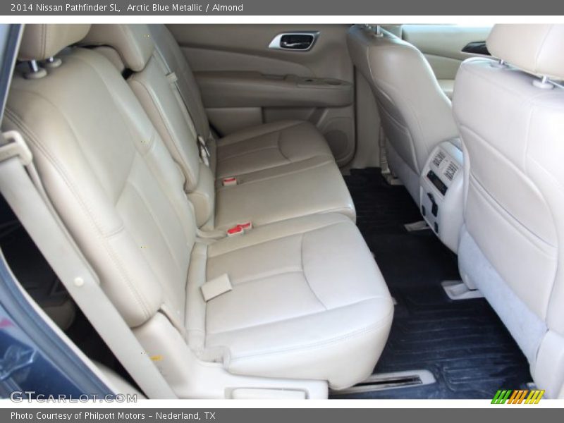 Arctic Blue Metallic / Almond 2014 Nissan Pathfinder SL
