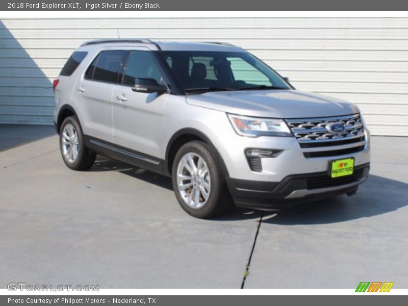 Ingot Silver / Ebony Black 2018 Ford Explorer XLT