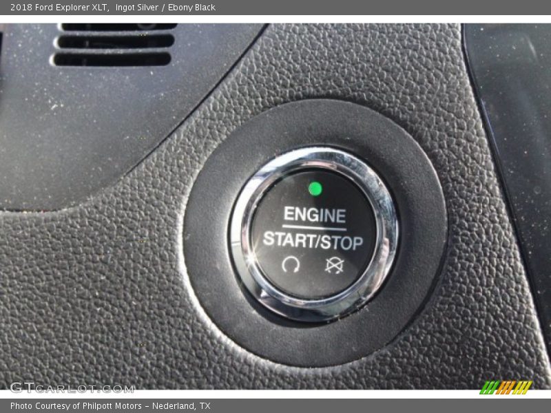 Ingot Silver / Ebony Black 2018 Ford Explorer XLT