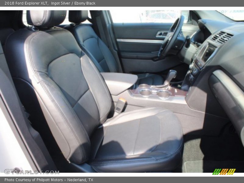 Ingot Silver / Ebony Black 2018 Ford Explorer XLT