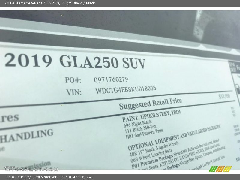 Night Black / Black 2019 Mercedes-Benz GLA 250