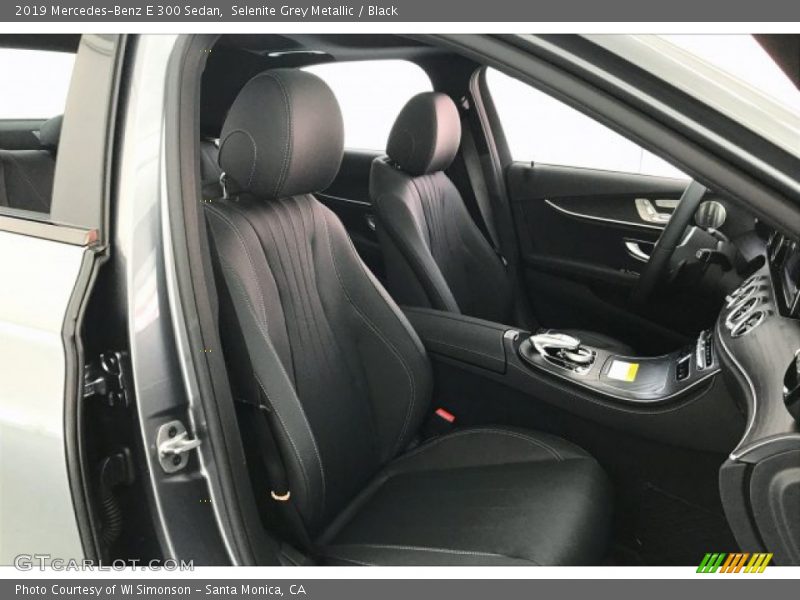 Selenite Grey Metallic / Black 2019 Mercedes-Benz E 300 Sedan