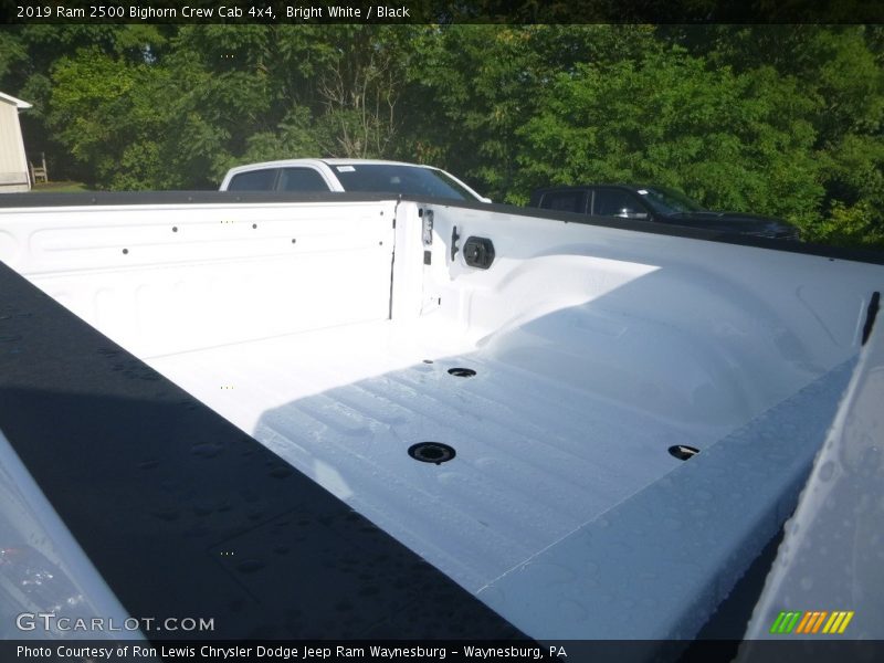 Bright White / Black 2019 Ram 2500 Bighorn Crew Cab 4x4