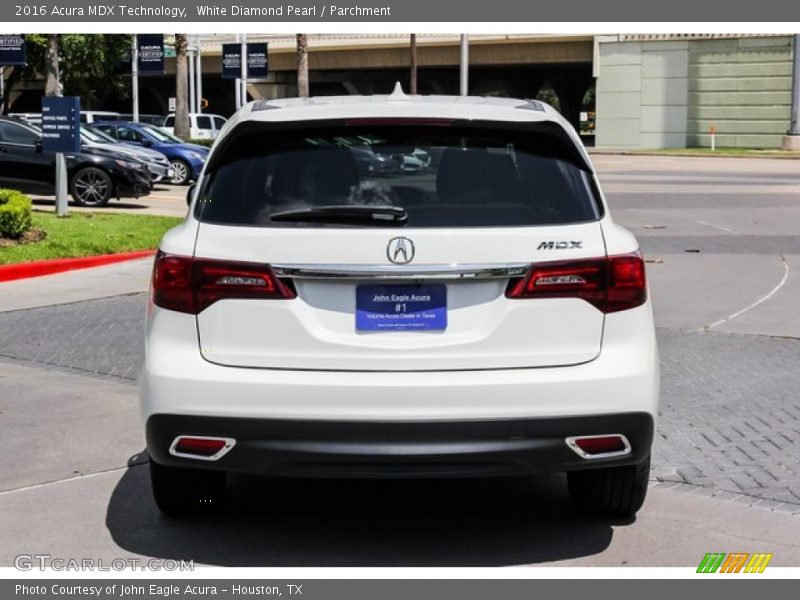 White Diamond Pearl / Parchment 2016 Acura MDX Technology