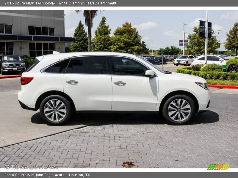 White Diamond Pearl / Parchment 2016 Acura MDX Technology
