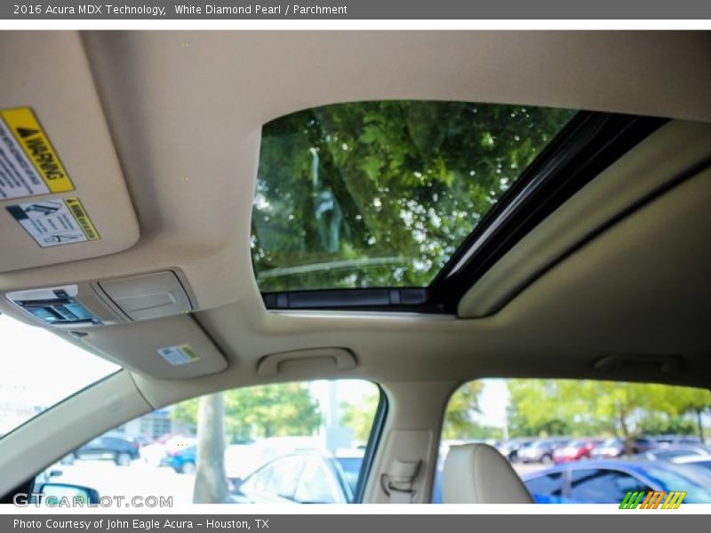 White Diamond Pearl / Parchment 2016 Acura MDX Technology