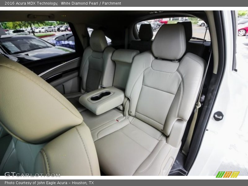 White Diamond Pearl / Parchment 2016 Acura MDX Technology