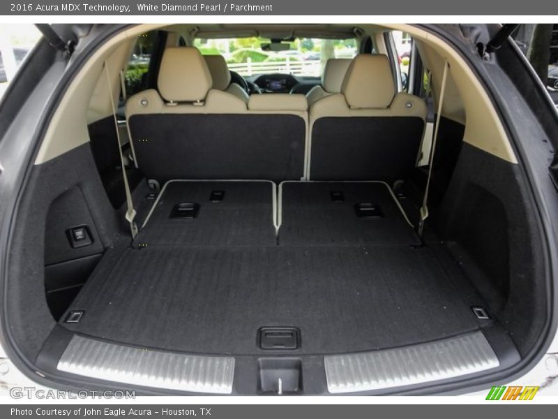 White Diamond Pearl / Parchment 2016 Acura MDX Technology