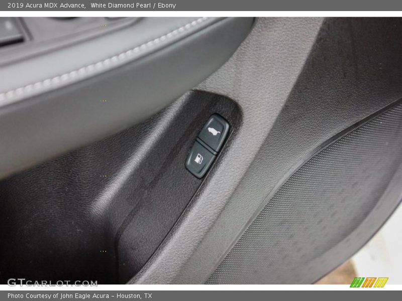 White Diamond Pearl / Ebony 2019 Acura MDX Advance