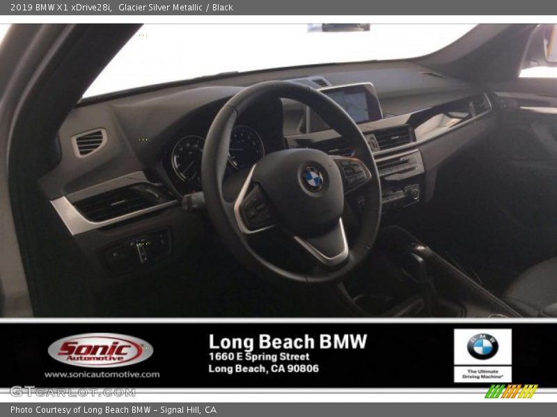 Glacier Silver Metallic / Black 2019 BMW X1 xDrive28i