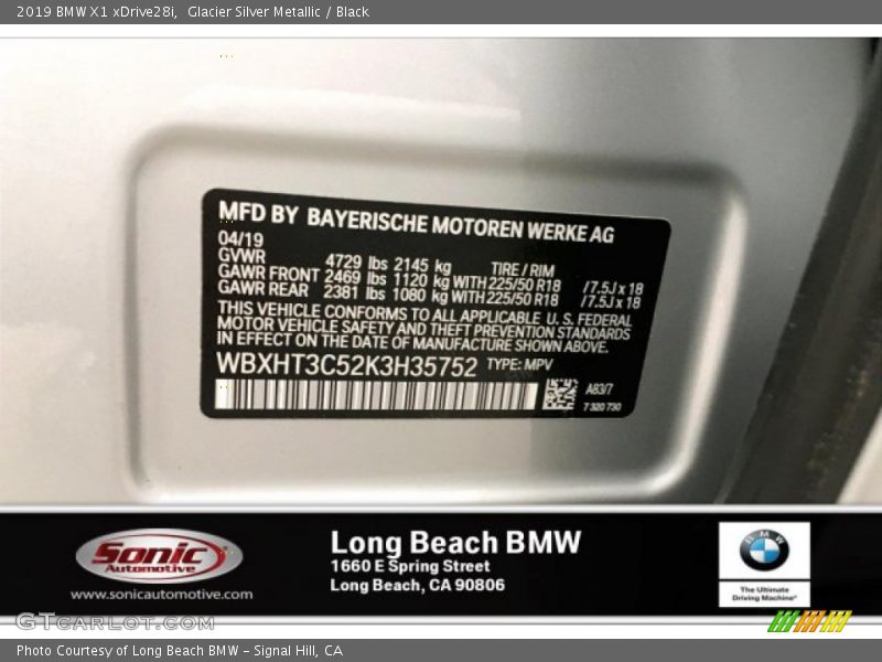 Glacier Silver Metallic / Black 2019 BMW X1 xDrive28i