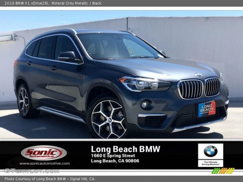 Mineral Grey Metallic / Black 2019 BMW X1 xDrive28i