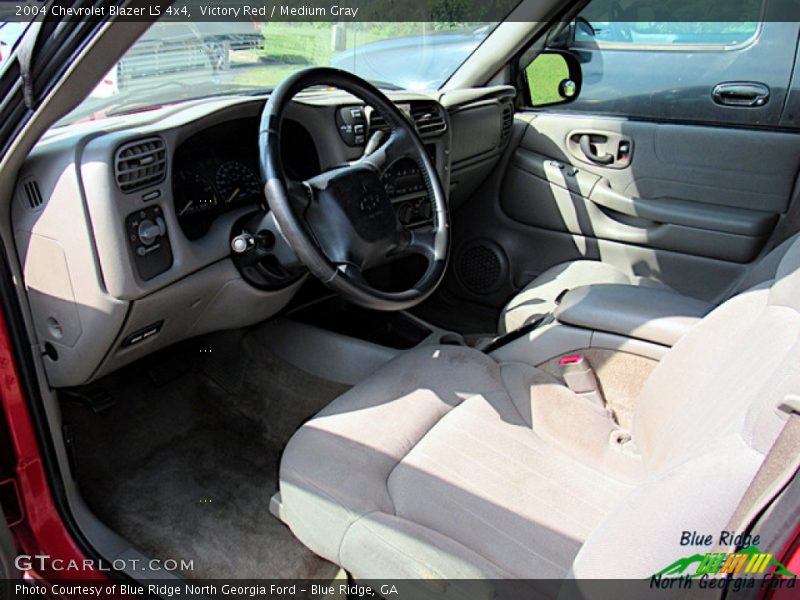 Victory Red / Medium Gray 2004 Chevrolet Blazer LS 4x4