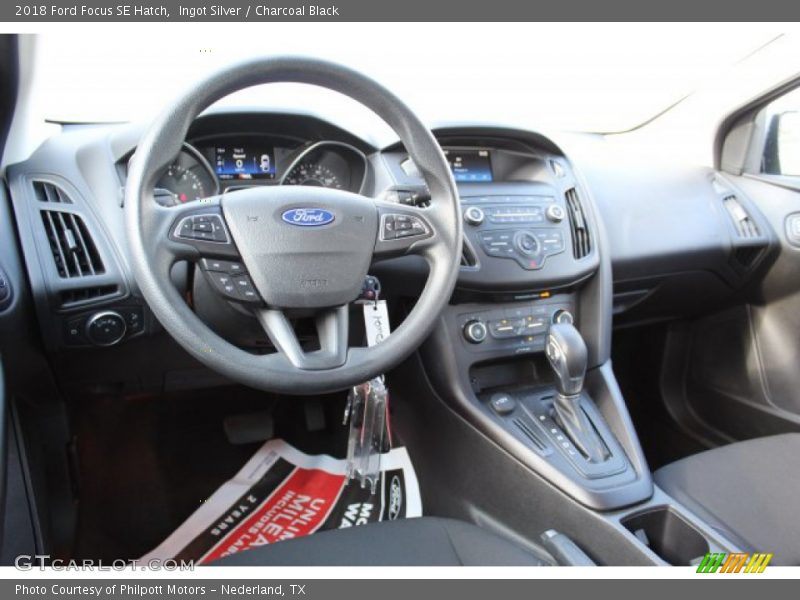 Ingot Silver / Charcoal Black 2018 Ford Focus SE Hatch