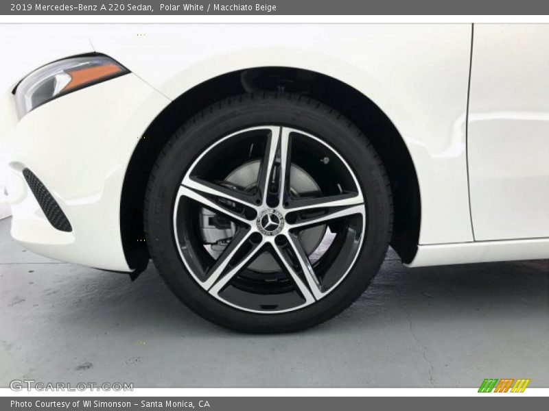 Polar White / Macchiato Beige 2019 Mercedes-Benz A 220 Sedan