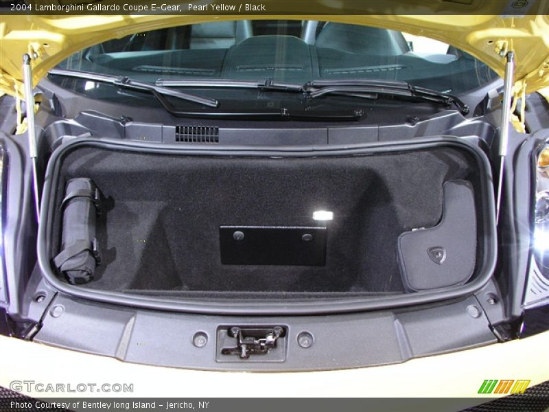 Pearl Yellow / Black 2004 Lamborghini Gallardo Coupe E-Gear
