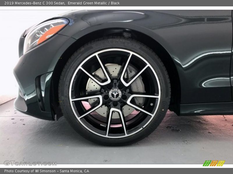 Emerald Green Metallic / Black 2019 Mercedes-Benz C 300 Sedan