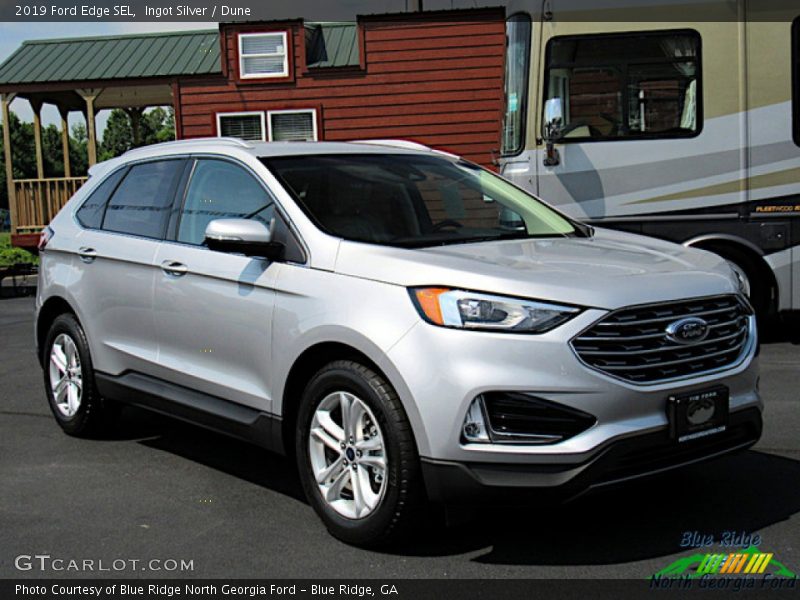 Ingot Silver / Dune 2019 Ford Edge SEL