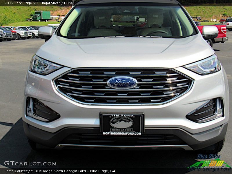 Ingot Silver / Dune 2019 Ford Edge SEL