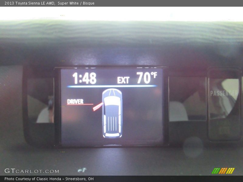 Super White / Bisque 2013 Toyota Sienna LE AWD