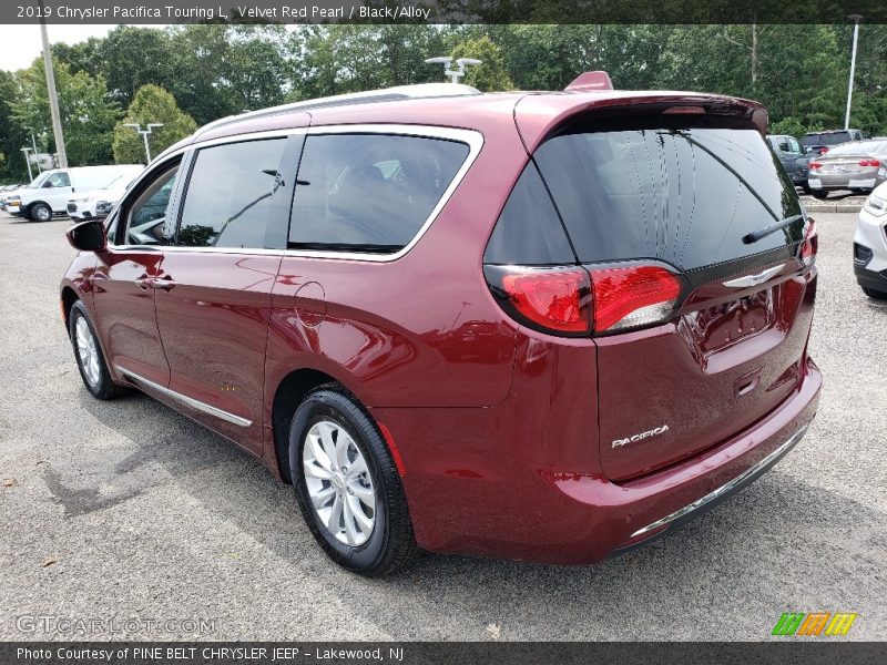 Velvet Red Pearl / Black/Alloy 2019 Chrysler Pacifica Touring L